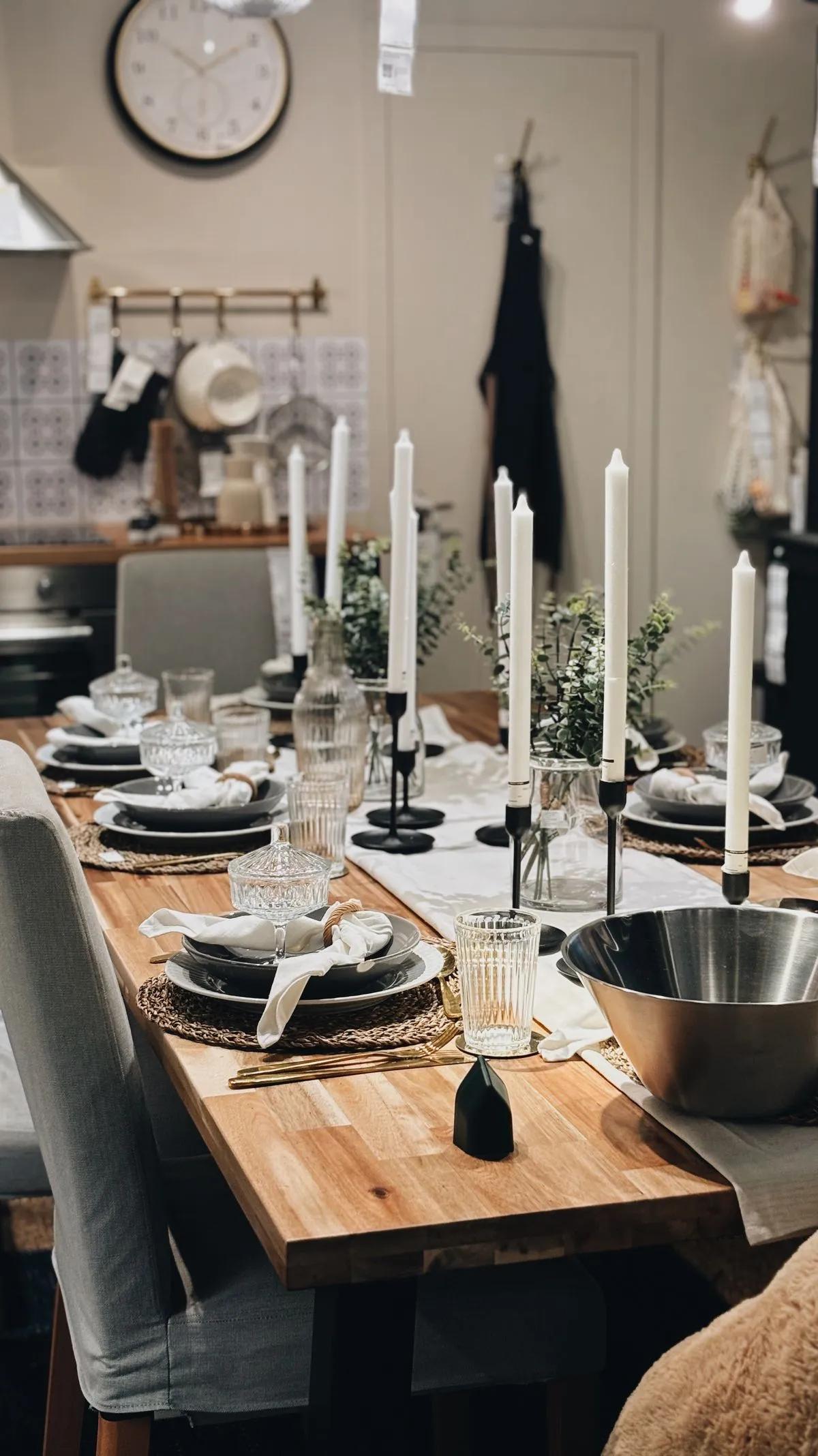 Kitchen & Dining